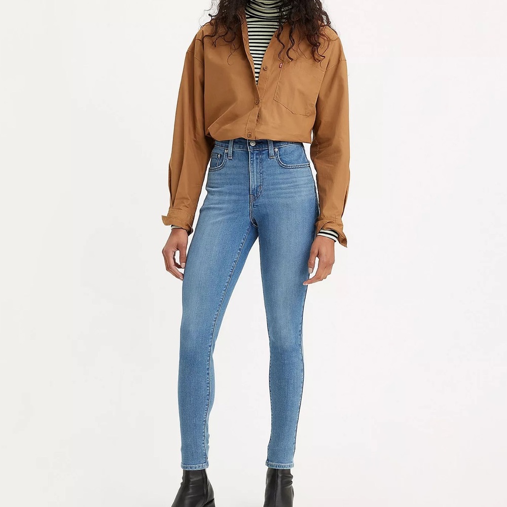 Levi’s 721 High Rise Skinny Jeans